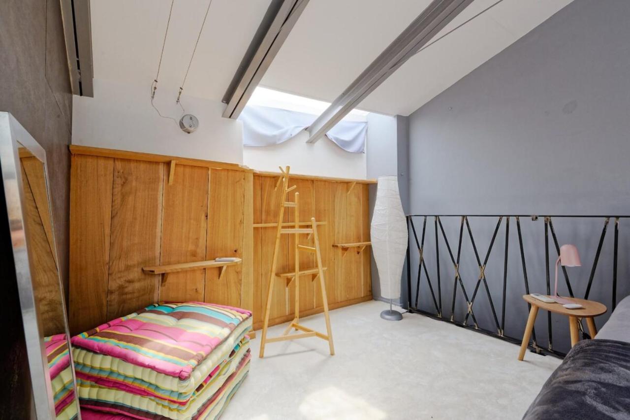 Air-Conditioned Duplex Apartment With Furnished Terrace In The City Center Aix-en-Provence Buitenkant foto